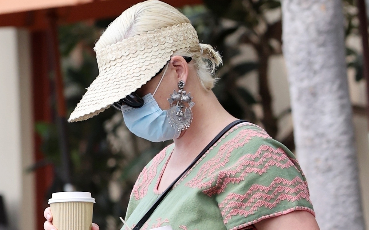 Katy Perry na pierwszych od czasu porodu ZDJĘCIACH paparazzi