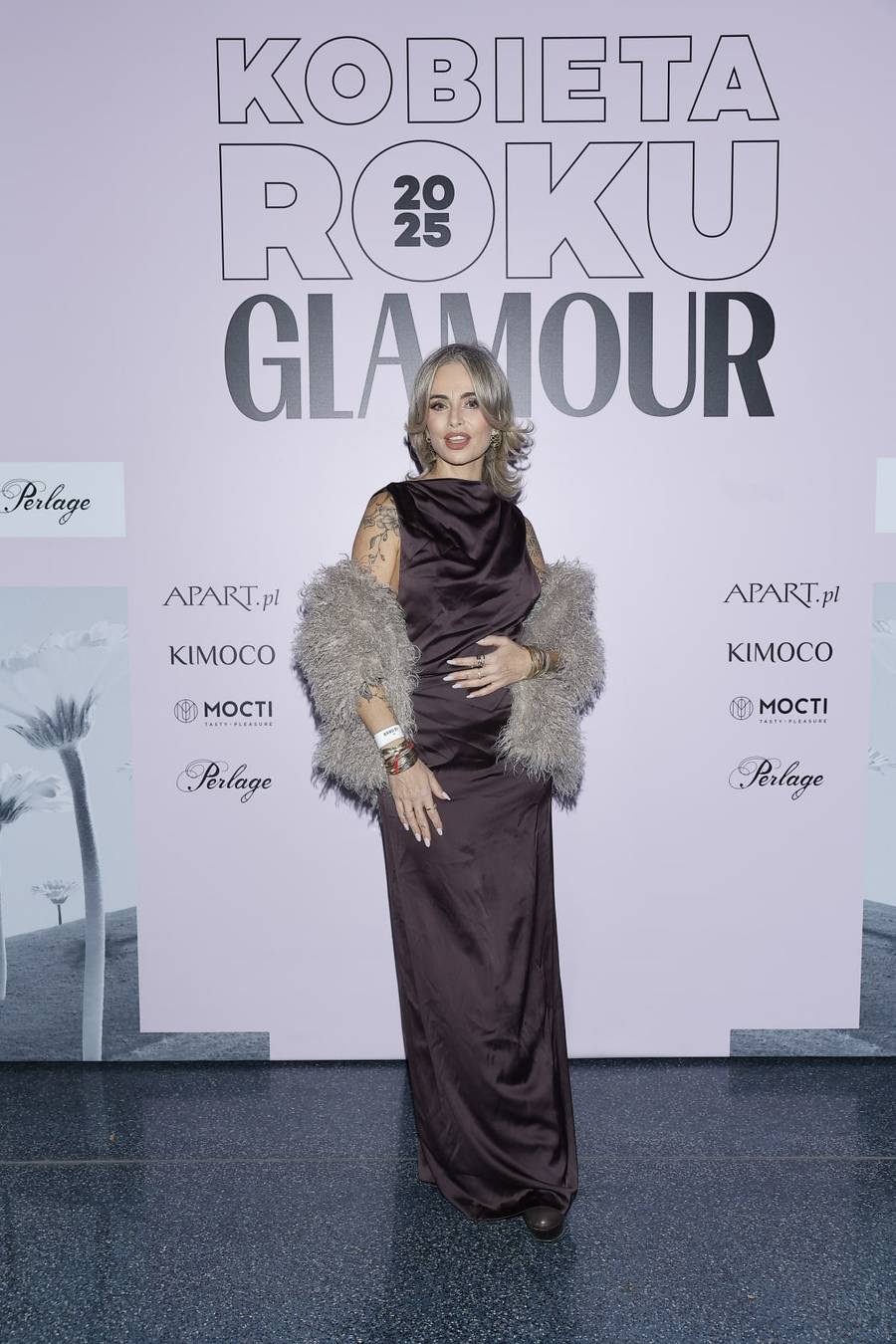 Plejada gwiazd na gali Kobieta Roku Glamour! Śnieżna Doda, prawie naga Julia Wieniawa, Sandra Kubicka, Steczkowska