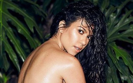 38-letnia Kourtney Kardashian NAGA na Instagramie