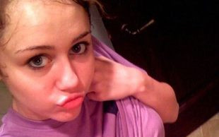 Miley Cyrus – Moi, Lolita (FOTO)