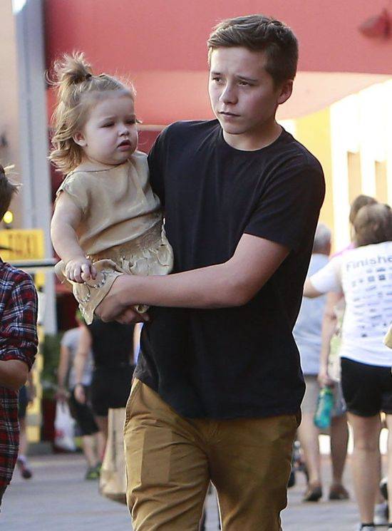 Brooklyn Beckham – wyrośnie z niego ciacho?