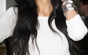 Nicole Scherzinger w fantazyjnym kapeluszu (FOTO)