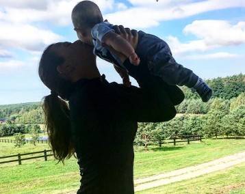 Anna Lewandowska ubrała się tak, że głos w komentarzach przejęli PANOWIE