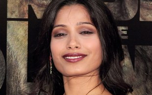 Wybielili Freidę Pinto? (FOTO)