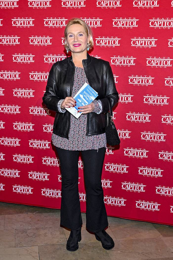 Premiera spektaklu “Przyjazne dusze”. Uśmiechnięta Małgorzata Ostrowska-Królikowska, Dagmara Bryzek….