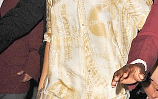 Czy Rihanna wybiera się na piżama party? (FOTO)