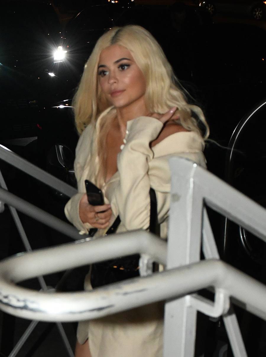 Kylie Jenner jako blondynka