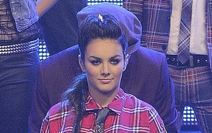 Ewa Farna w skórzanej spódnicy i wysokich kozakach (FOTO)