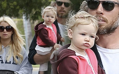 Jessica Simpson Wielkanoc spędza z rodziną (FOTO)