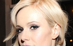 Doda ze spuchniętymi ustami: Lubię filmy erotyczne