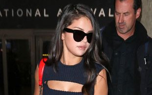 Brooklyn Beckham rozstał się z Chloe Moretz przez Selenę!