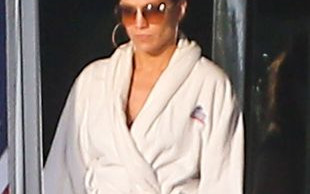 Jennifer Lopez na jachcie z rodziną (FOTO)