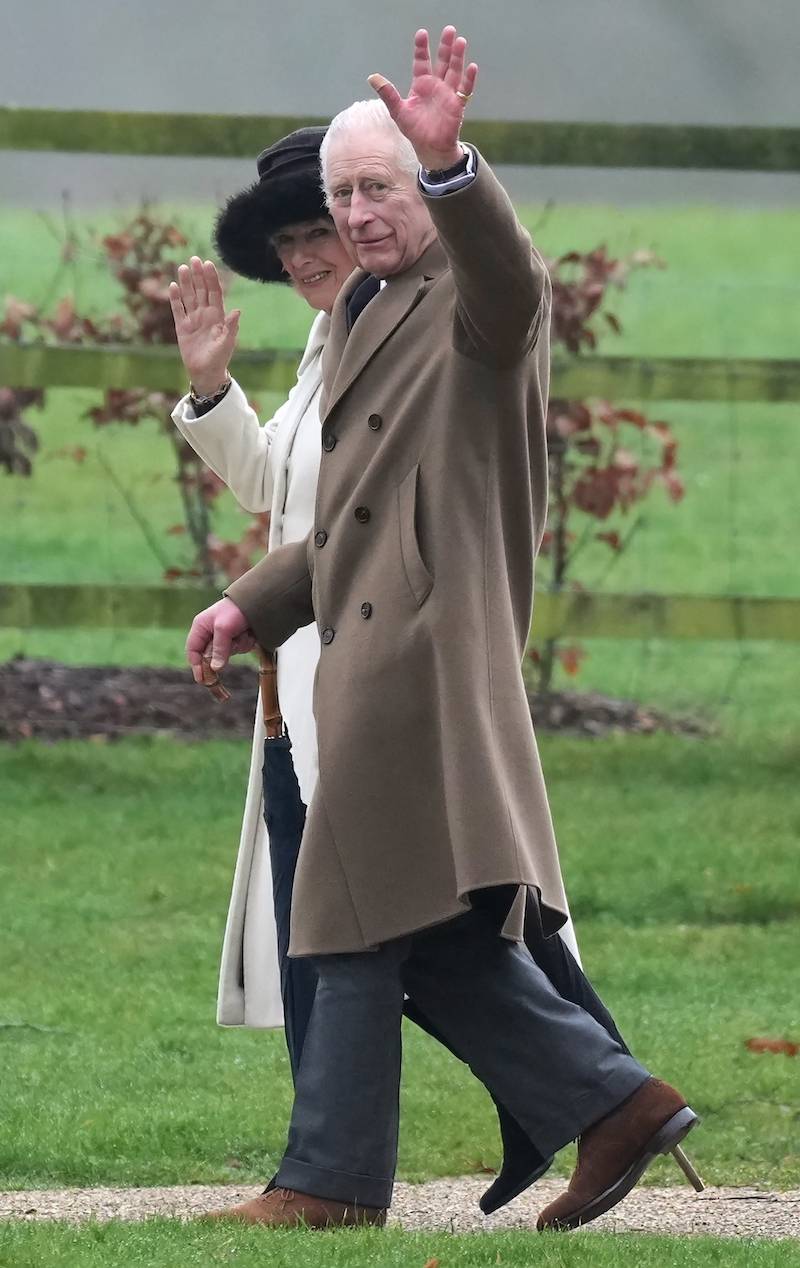 Karol III widziany po raz pierwszy od czasu poinformowania o nowotworze