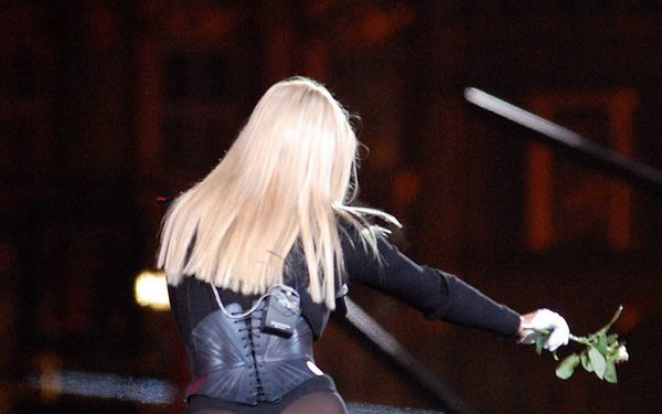 Doda pokazała pupę w 2009 roku w Katowicach