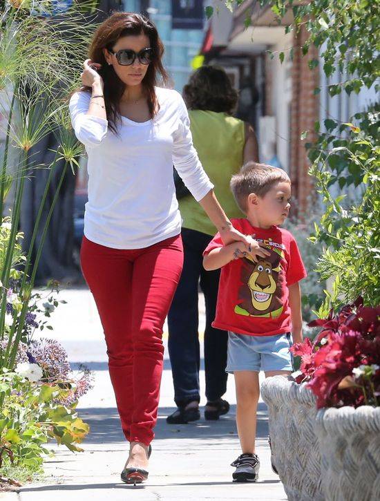 Eva Longoria w drodze do fryzjera