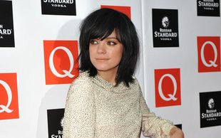 Czy Lily Allen zamienia się w dystyngowaną damę? (FOTO)