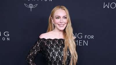 Lindsay Lohan na czerwonym dywanie. Aktorka wygląda lepiej, niż kiedykolwiek