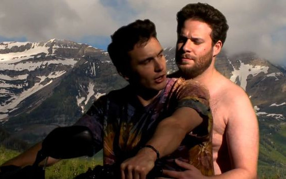 Kim Kardashian z włosami na plecach? [VIDEO]