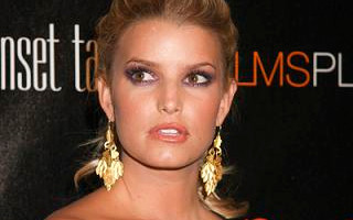 PETA: Jessica Simpson jest głupia