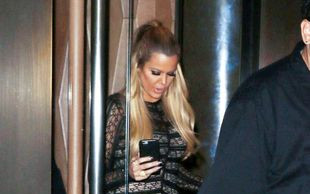 Khloe Kardashian dzielnie ratowała się torebką (FOTO)