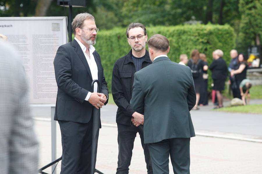 Plejada gwiazd żegna Joannę Kołaczkowską! Ten widok rozdziera serce na kawałki…(FOTO)