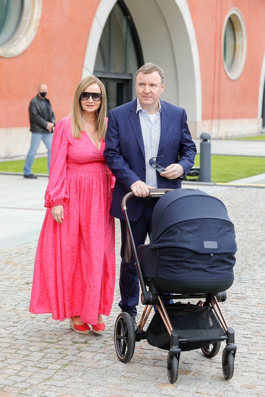 Gwiazdy na wydarzeniu TVP. Pojawił się Jacek Kurski z żoną Joanną i córką (ZDJĘCIA)