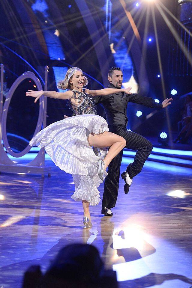 Kreacje tancerek w 5. odcinku Tańca z gwiazdami