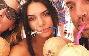 Dlaczego Kendall Jenner tak się oszpeciła?! (FOTO)