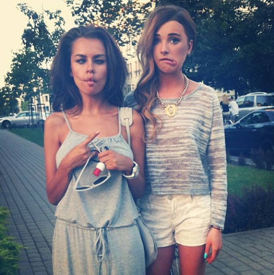 Początki Natalii Siwiec na Instagramie: Zdjęcia z celebrytami, głupie miny i dziwne fotomontaże