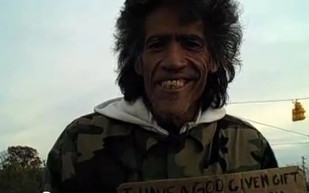 Bezdomny radiowiec Ted Williams ma pracę