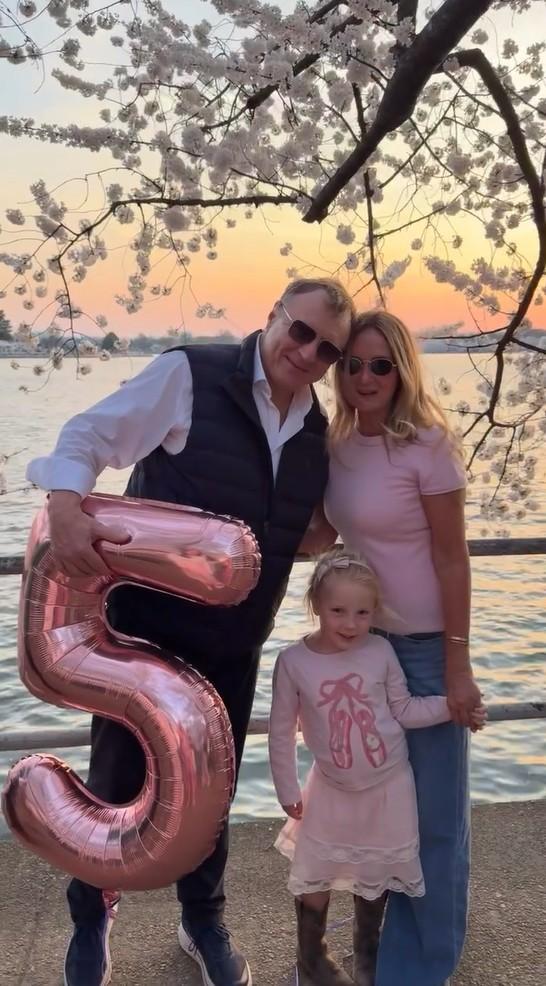 Joanna i Jacek Kurscy świętują urodziny córeczki, fot. Instagram