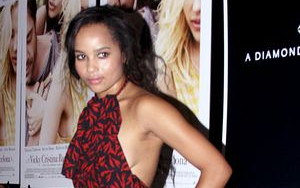 Zoe Kravitz w nowej fryzurze (FOTO)