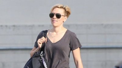 Scarlett Johansson przed, w i po ciąży