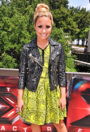 demi-lovato-72-R1