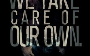 Alexander Skarsgard w remake’u Nędznych psów (VIDEO)