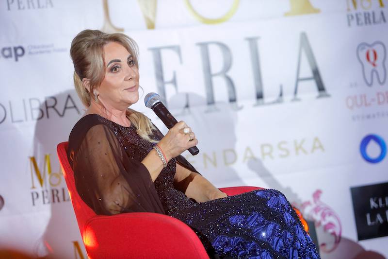 Zobaczcie Danutę Martyniuk w roli modelki. Przeszła po wybiegu w wieczorowej kreacji (ZDJĘCIA)