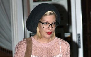 Tori Spelling planuje ZMASAKROWAĆ swoją twarz (FOTO)