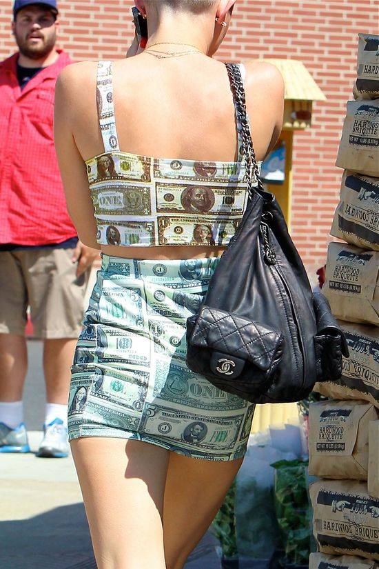 Miley Cyrus z mamą na zakupach