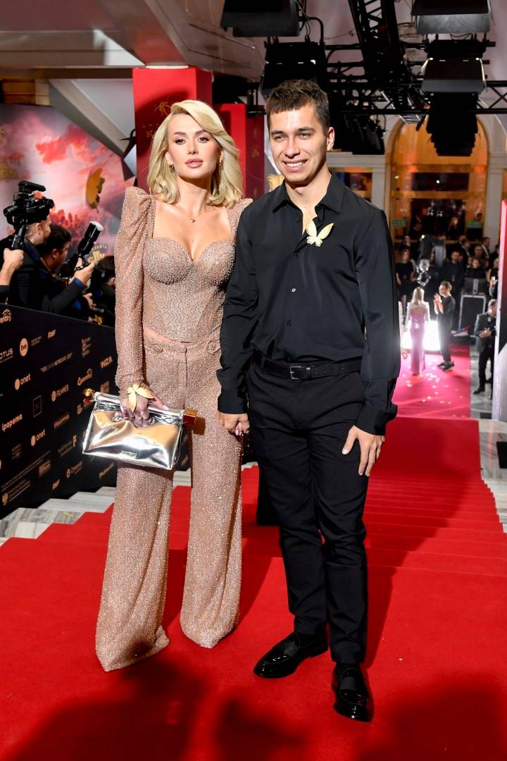 ZATRZĘSIENIE gwiazd na premierze “Akademii Pana Kleksa”: Ciężarna Zofia Zborowska, Natalia Siwiec, Blanka Lipińska