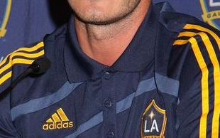 Uśmiechnięta Victoria Beckham?