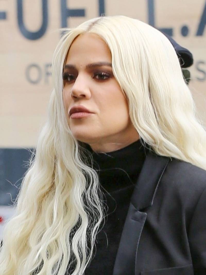 Khloe przesadza z doczepami! Przeszła TOTALNĄ metamorfozę