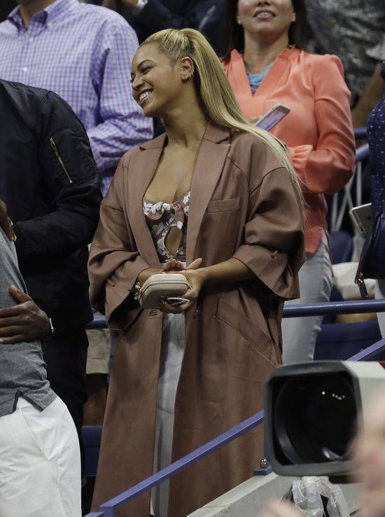 Jak Beyonce wygląda po urodzeniu bliźniaków?