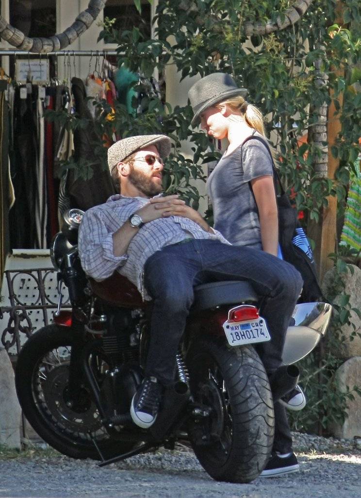 Jak długo Blake Lively kazała czekać Ryanowi na ich pierwszy raz?