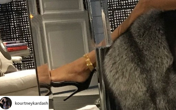 Kourtney Kardashian przypomina Scottowi, jak wyglądała w łóżku