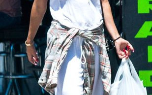 Vanessa Hudgens w (na)stroju grunge (FOTO)