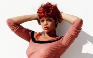 Rihanna – tych zdjęć nie zamieszczono w Vogue (FOTO)
