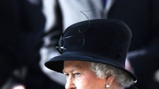 Królowa Elżbieta II trafiła do szpitala