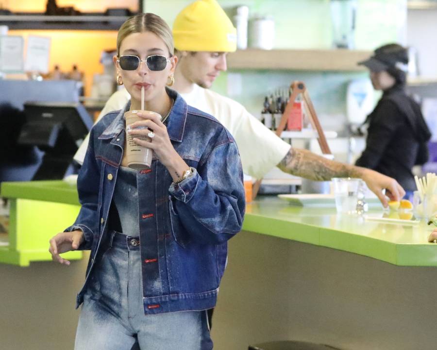 Bieberowie przyłapani z obrączką na palcu. Mamy zbliżenie!