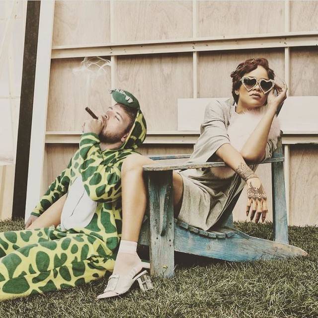 Jak zaprzyjaźnić się z gwiazdami? Wstawić siebie do ich fotek