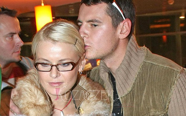 Mandaryna i Wiśniewski: bliżej